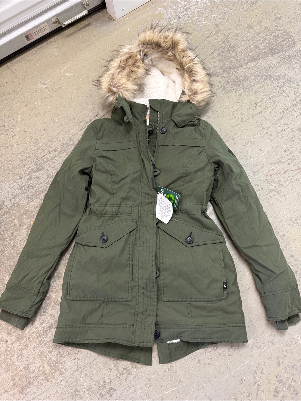 NWT Hollister Olive Green Utility Parka with Faux-Fur Hood